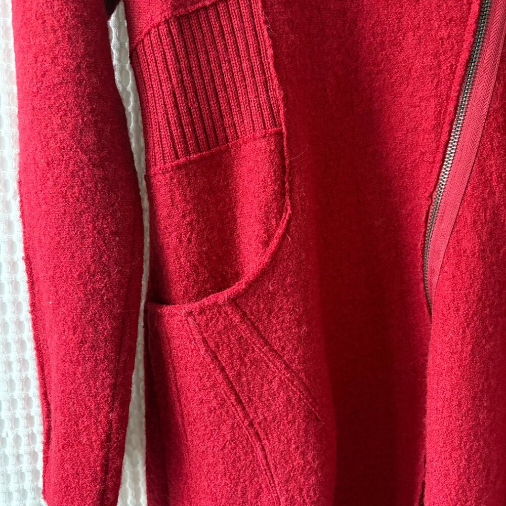 Stella Carakasi small Talk of the Town red boiled wool jacket in pomodoro red - Picture 3 of 7